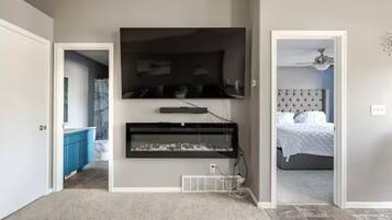 3 quartos, ferros/tábuas de passar roupa, Wi-Fi, roupa de cama