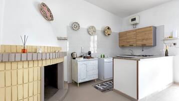 Refrigerador, horno, parrilla de estufa y lavavajillas