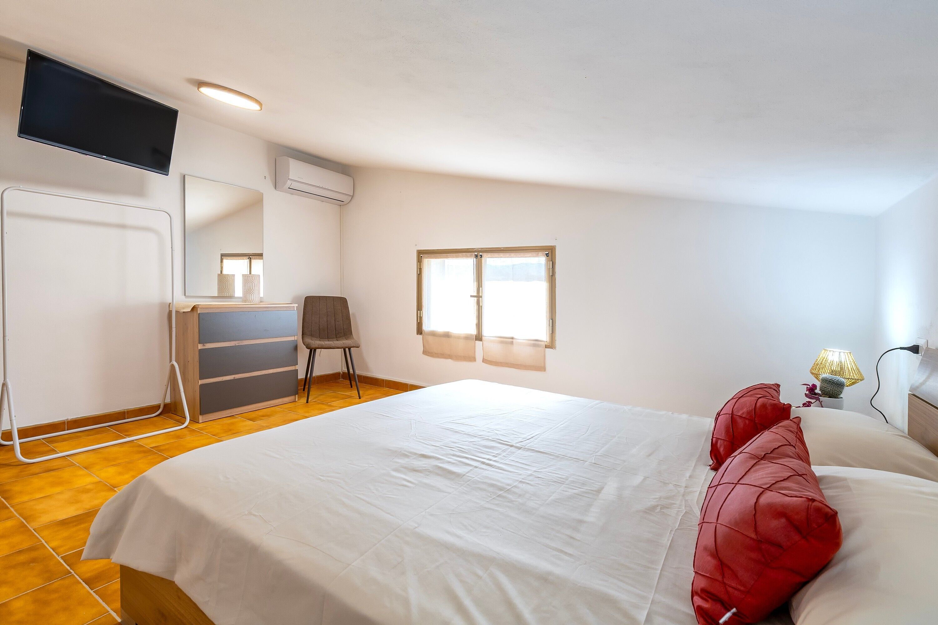 5 Schlafzimmer, WLAN, Bettwäsche