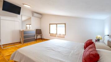 5 Schlafzimmer, WLAN, Bettwäsche