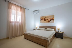 5 多间卧室、WiFi、床单