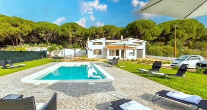 Villa 'Giovanna' avec piscine privée, Wi-Fi et climatisation