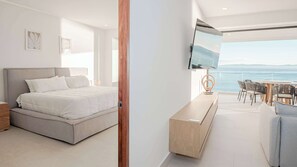 3 habitaciones, escritorio, tabla de planchar con plancha y wifi 
