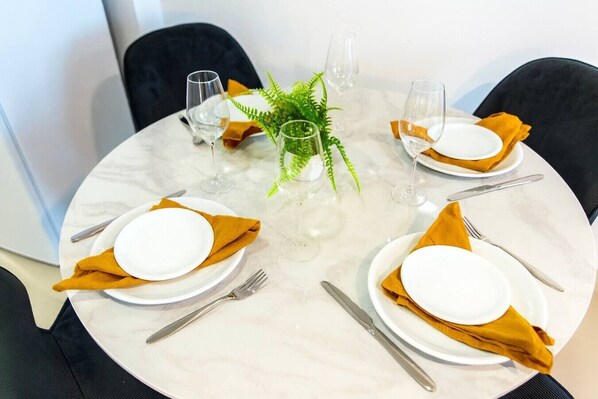 تناول الطعام