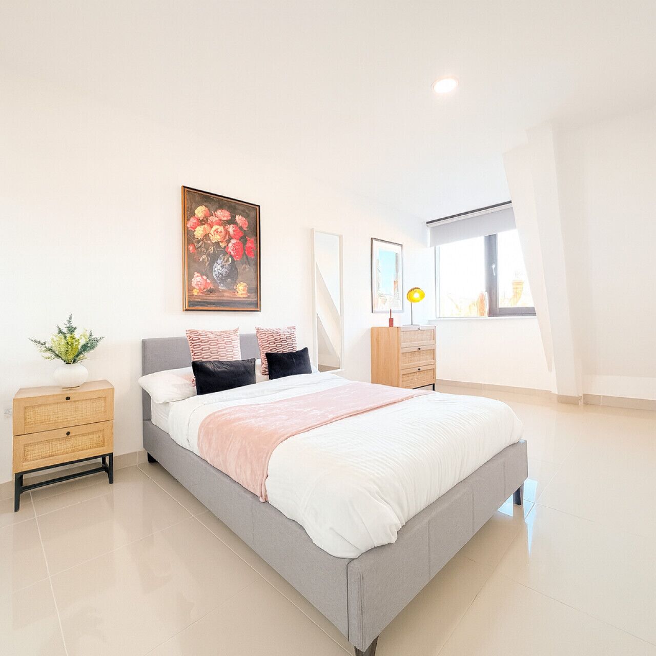 3 bedrooms, iron/ironing board, free WiFi, bed sheets