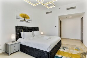 1 bedroom, in-room safe, desk, iron/ironing board