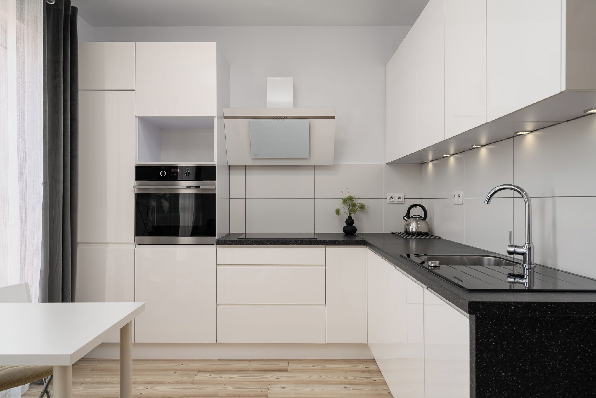 Apartment | Private kitchen | Electric kettle