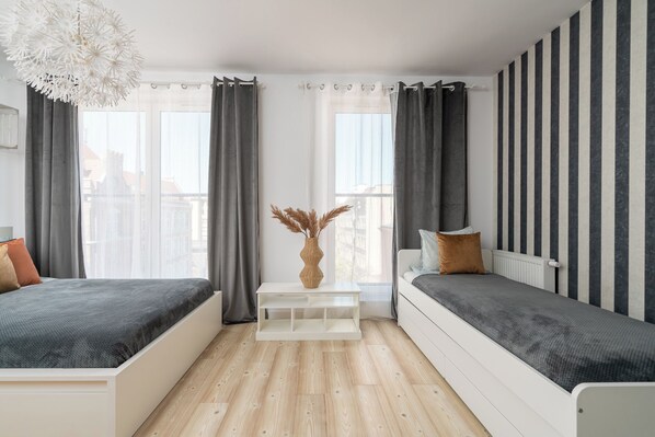 Apartment | Iron/ironing board, free WiFi