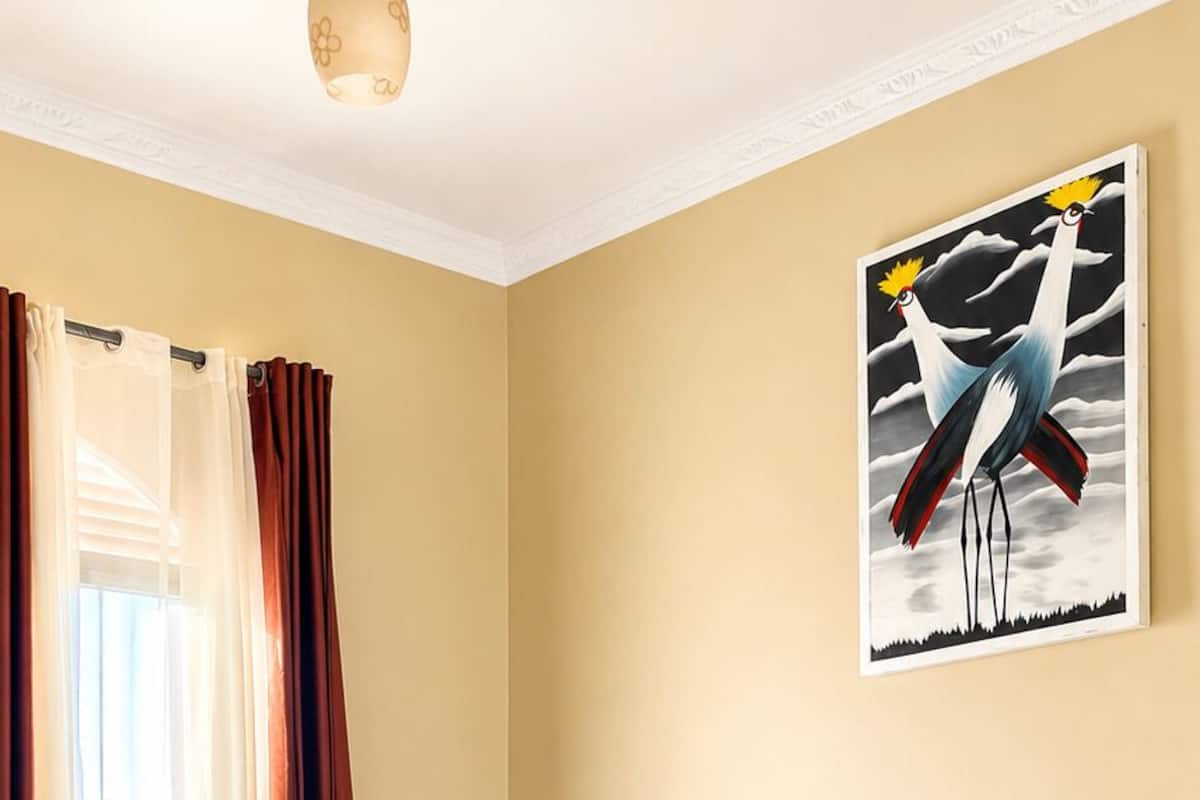 Kamar Double Deluks, 1 Tempat Tidur Queen, pemandangan kota | Meja kerja, ruang kerja ramah laptop, dan setrika/meja setrika
