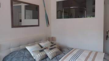 1 chambre, Wi-Fi, draps fournis