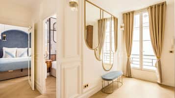 Appartement | Literie hypoallergénique, surmatelas, coffres-forts dans les chambres