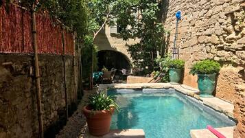 Căn hộ | Hồ bơi | Hồ bơi trong nhà, hồ bơi ngoài trời