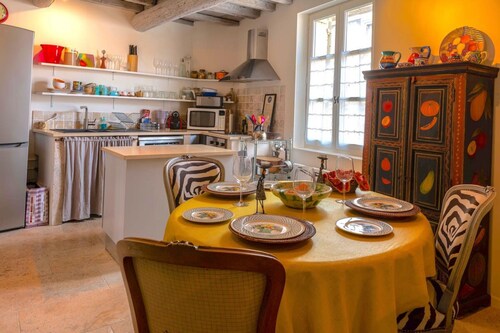 Heated Pool Apartment in Uzes
