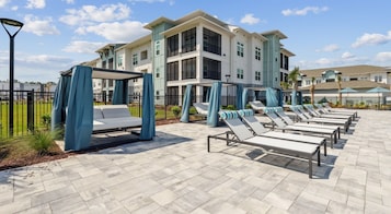 Outdoor pool, pool loungers