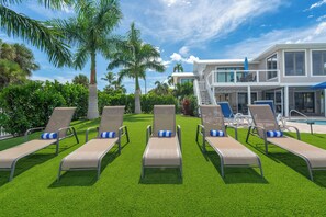 Property grounds - ☀️ Private Pool - Bay Views - Club 205 At Bayview ☀️ (Fort Myers Beach)