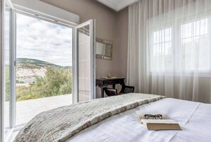 3 quartos, Wi-Fi, roupa de cama