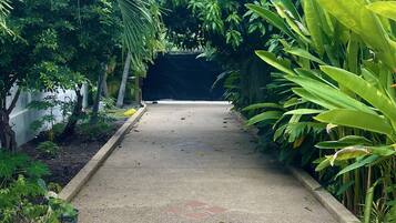 Room, 1 Bedroom, Smoking, Private Pool | Garden