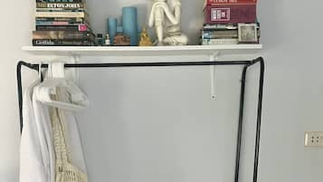 Room, 1 Bedroom, Smoking, Private Pool | 1 bedroom