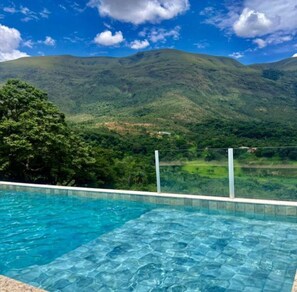 2 outdoor pools - POUSADA VISTA DO VOO (Brumadinho)
