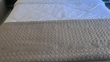 Comfort Double Room, Mobility Accessible, Mountain View | Desk, free WiFi