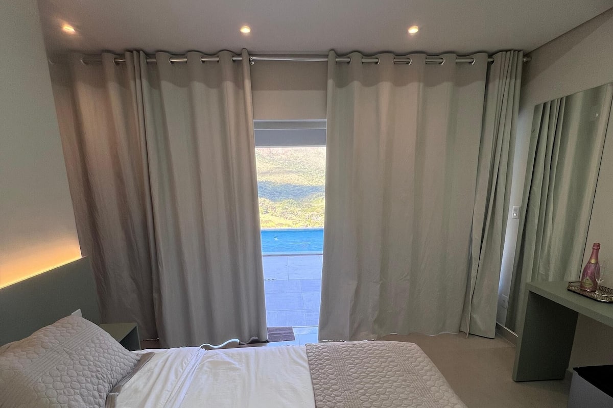 Comfort Double Room, Lanai, Mountain View | Desk, free WiFi