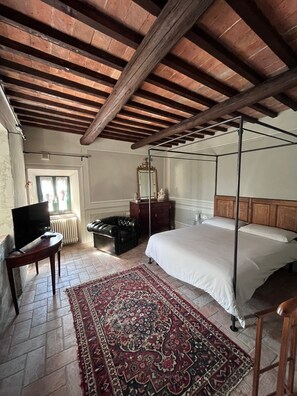 1 chambre, draps fournis