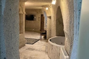 Interior - Cappadocia Empire Cave Hotel (Goreme)