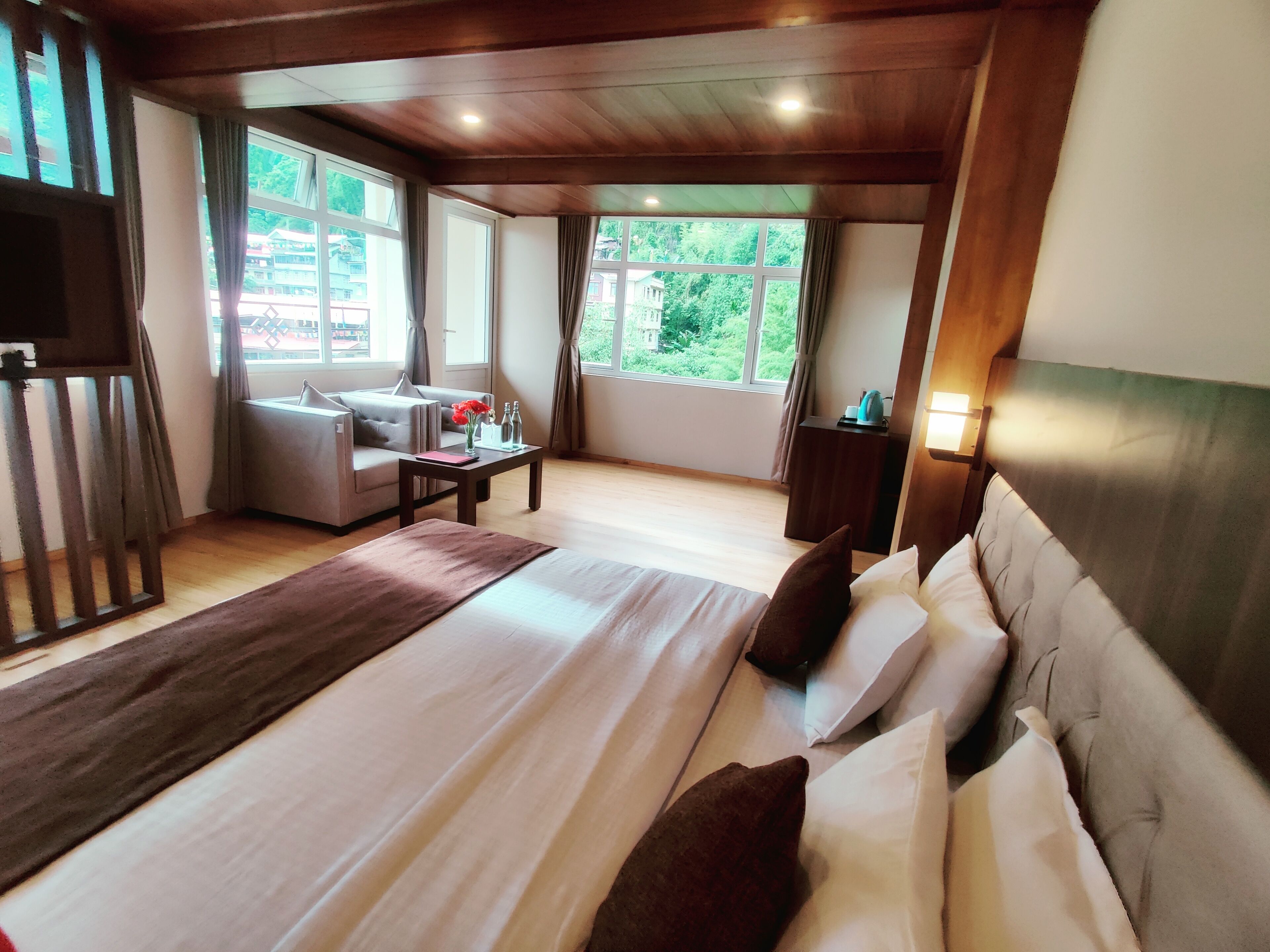 Premium Suite, Balcony, Mountain View | Free WiFi