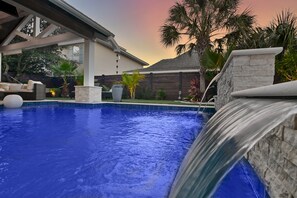 Beheizter Pool
