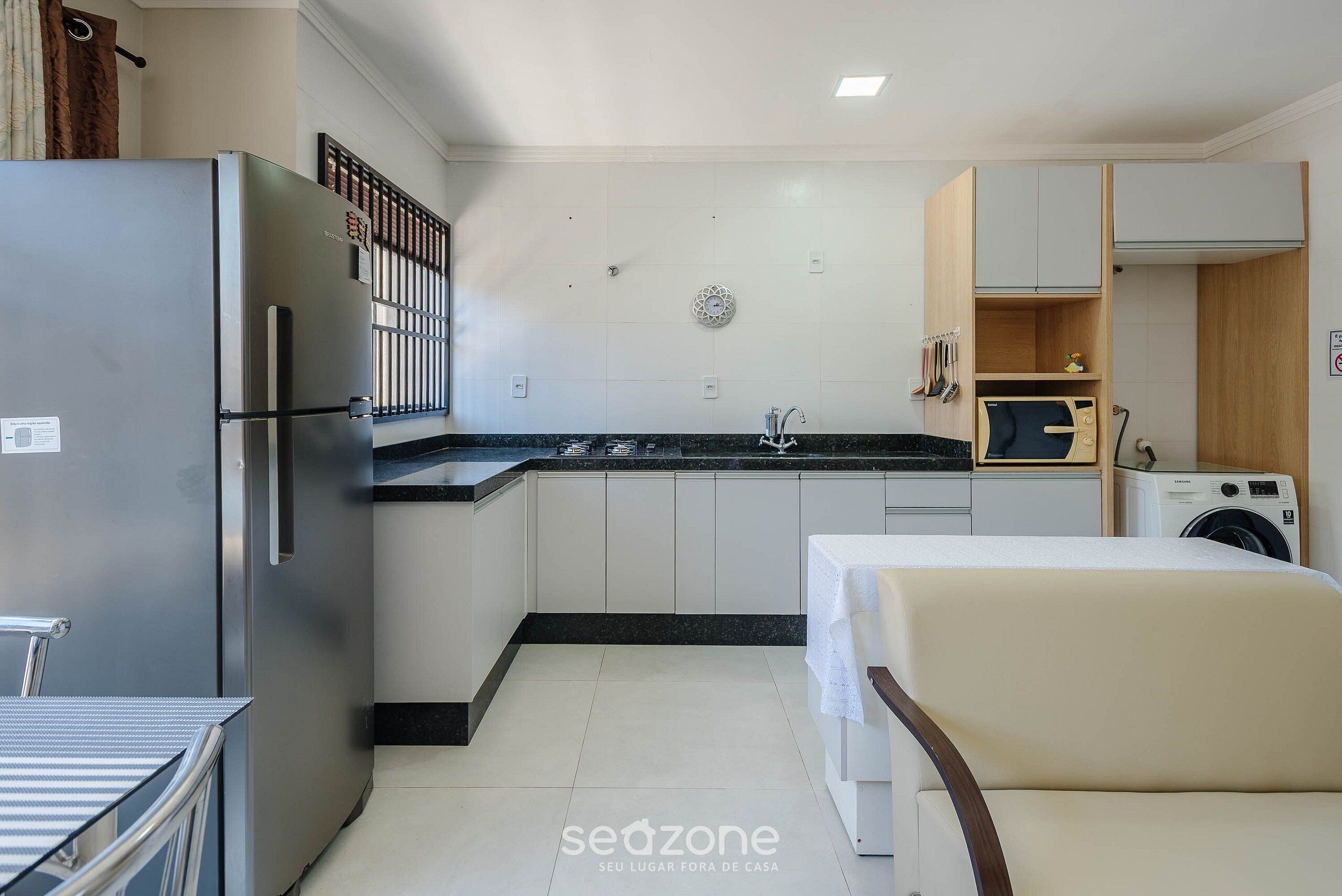 Basic Apartment | Private kitchen