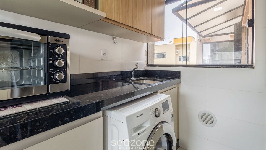 Apts in Condominium 70 Meters From Praia do Tabuleiro - Mtas