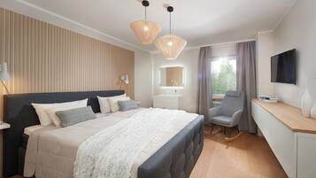 11 Schlafzimmer, Bügeleisen/Bügelbrett, WLAN, Bettwäsche