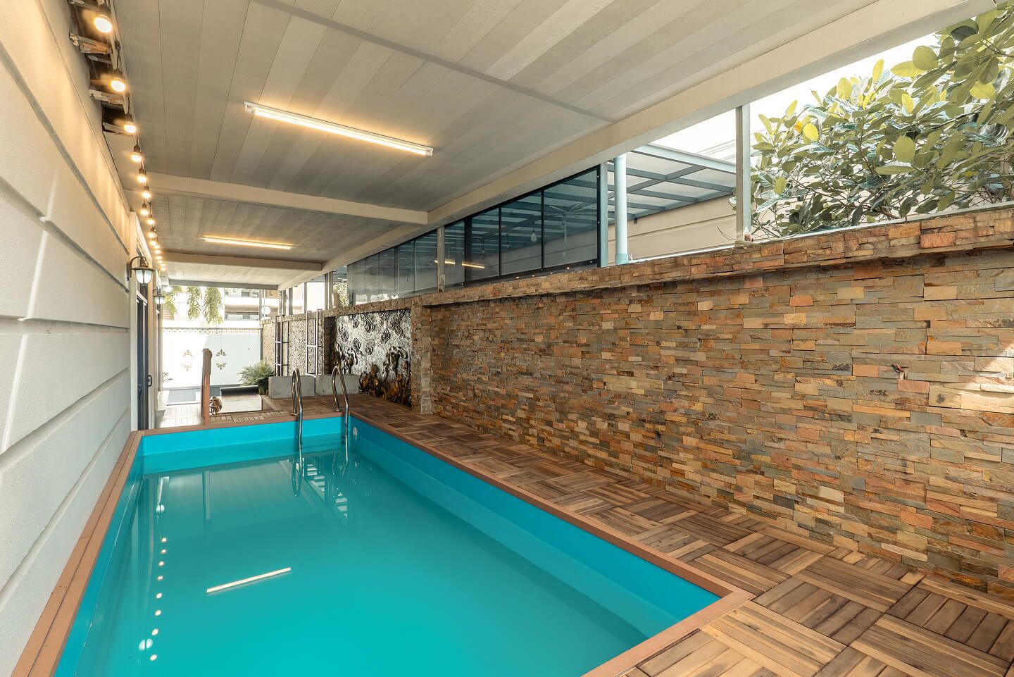Una piscina techada