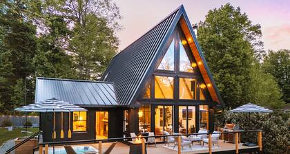 Luxury Lake A-Frame Hot Tub + Game Room + Sauna