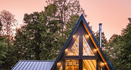 Luxury Lake A-Frame w/ Hot Tub + Game Room