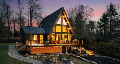 A-Frame private lake Hot Tub + Lakefront Views NJ
