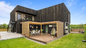 Apartment, 1 Bedroom, Balcony, Garden View | Outdoor dining - New and Modern Entire Rental Unit in Ås and Ski Norway (Ås)