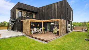 Appartement, 1 slaapkamer, roken, balkon | Buiten dineren