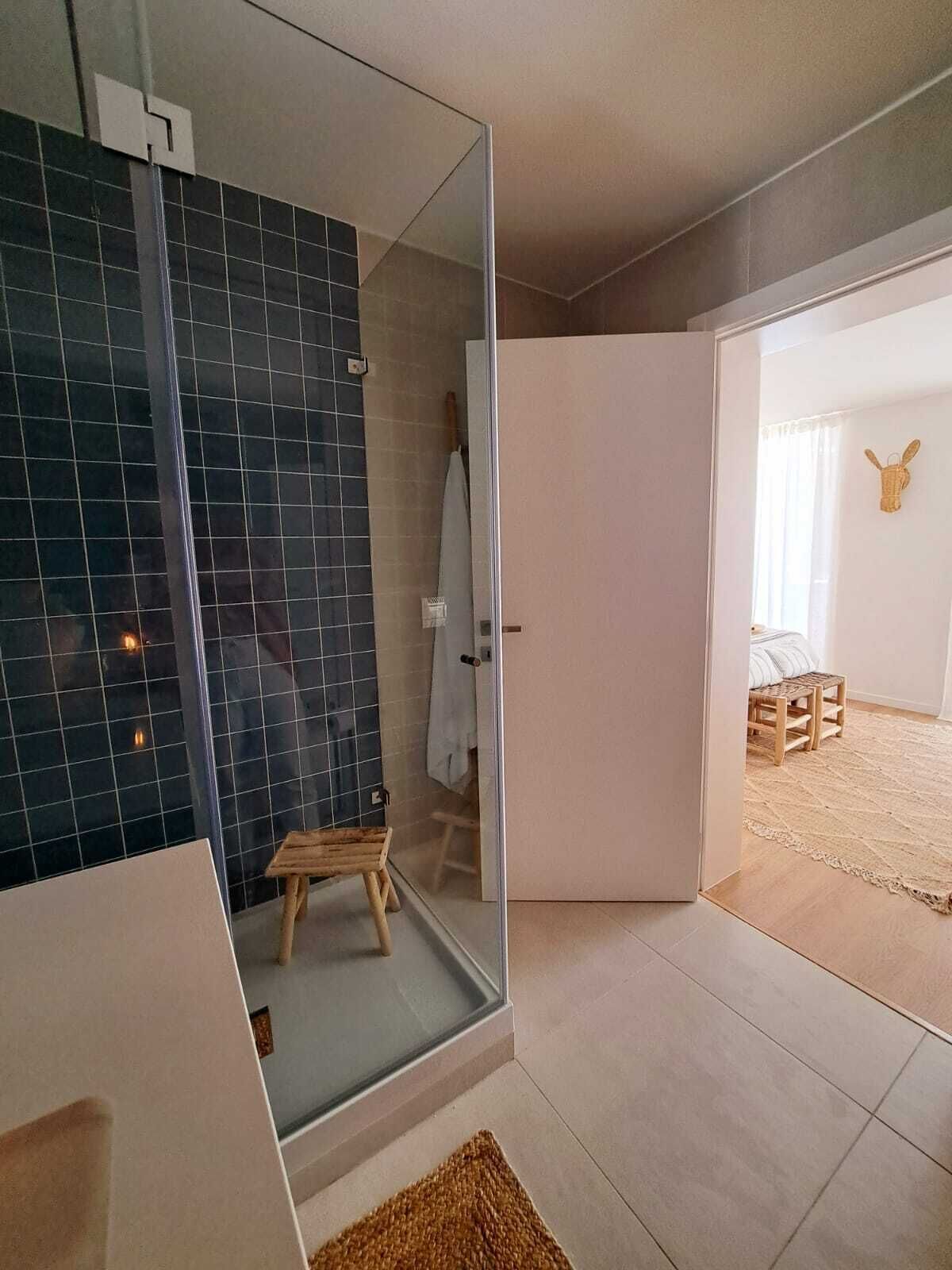 1 slaapkamer, een bureau, een strijkplank/strijkijzer, gratis wifi