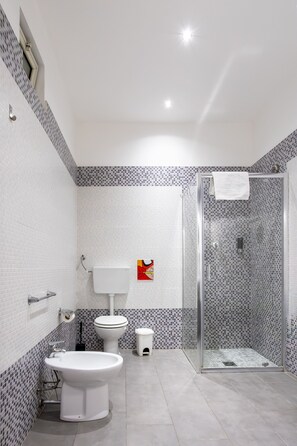 Double or Twin Room | Bathroom - Hotiday Palermo Porto (Palermo)
