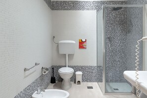 Double or Twin Room | Bathroom - Hotiday Palermo Porto (Palermo)