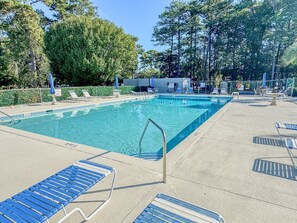 Pool - 2-bedroom condo in brilliant North Myrtle Beach with AC (North Myrtle Beach)