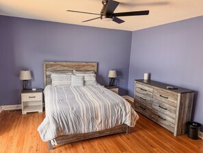 2 makuuhuonetta, Wi-Fi, vuodevaatteet