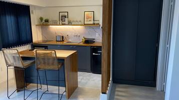 Room, 1 Bedroom, Balcony | Interior