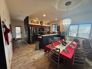 Dining - This house is a 3 bedroom(s), 2.5 bathrooms, located in Santa Fe, NM. (Santa Fe)