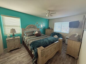 3 chambres, bureau, fer et planche à repasser, Wi-Fi gratuit