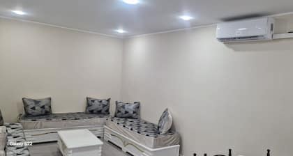 Charming 2BR Apartment in Central Jijel A/C Included