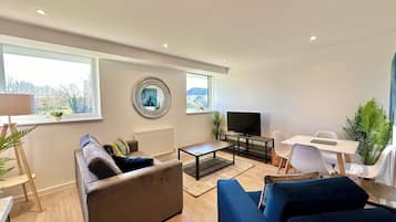 Economy Apartment, 1 Double Bed with Sofa bed, Non Smoking | Free WiFi