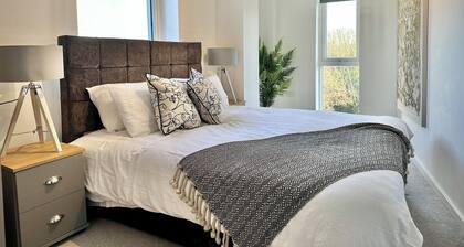 Coates House by Guestz