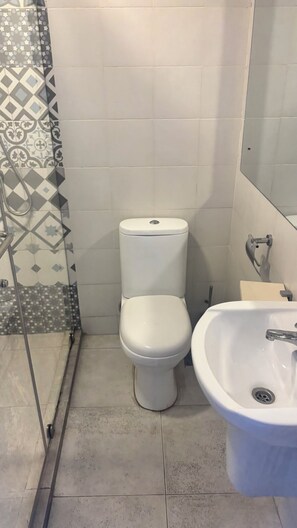 Studio | Bathroom - CRL3 (Tema)